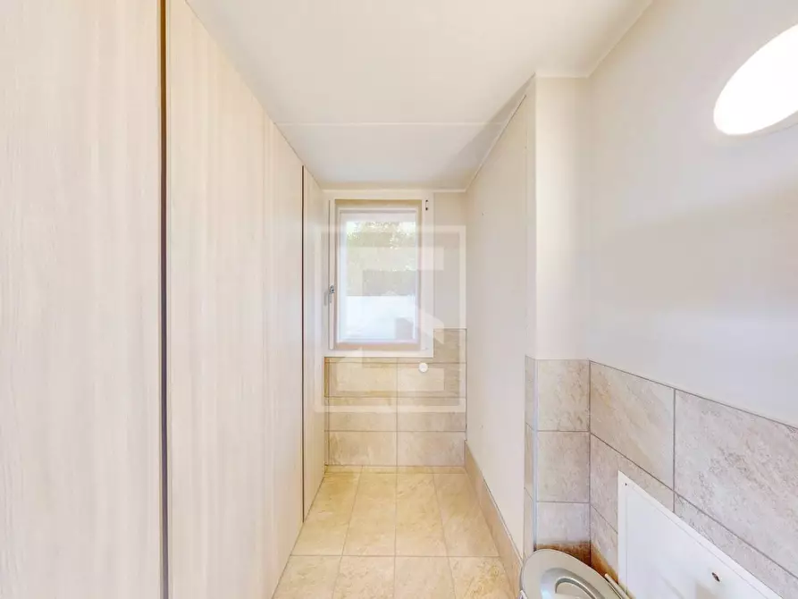 Immagine 30 di Villa in vendita  in Via Centenaro a Desenzano Del Garda