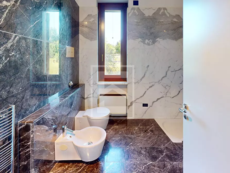 Immagine 28 di Appartamento in vendita  in Località Brodazzo, 1 a Desenzano Del Garda