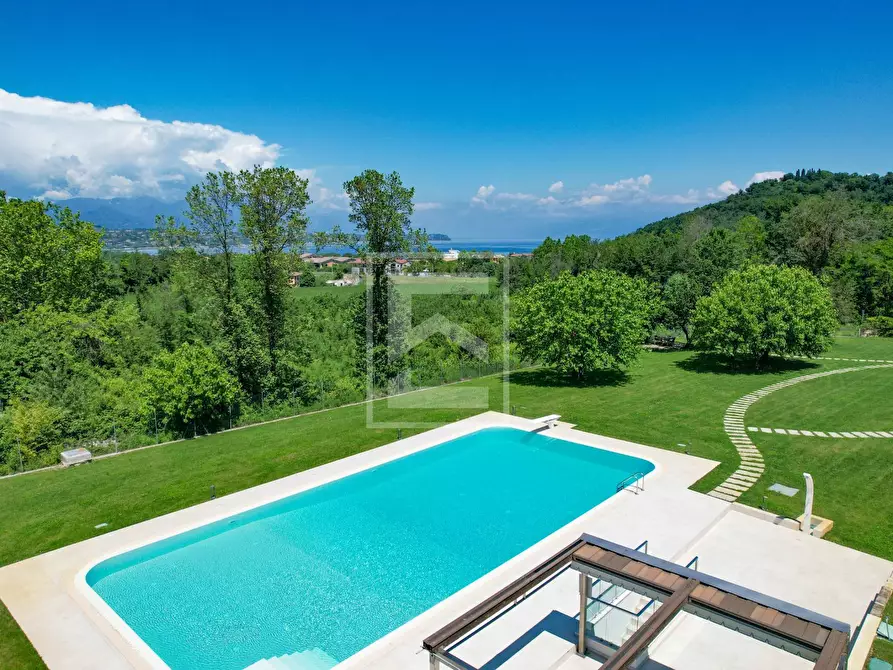 Immagine 28 di Appartamento in vendita  in Località Brodazzo 1 a Desenzano Del Garda