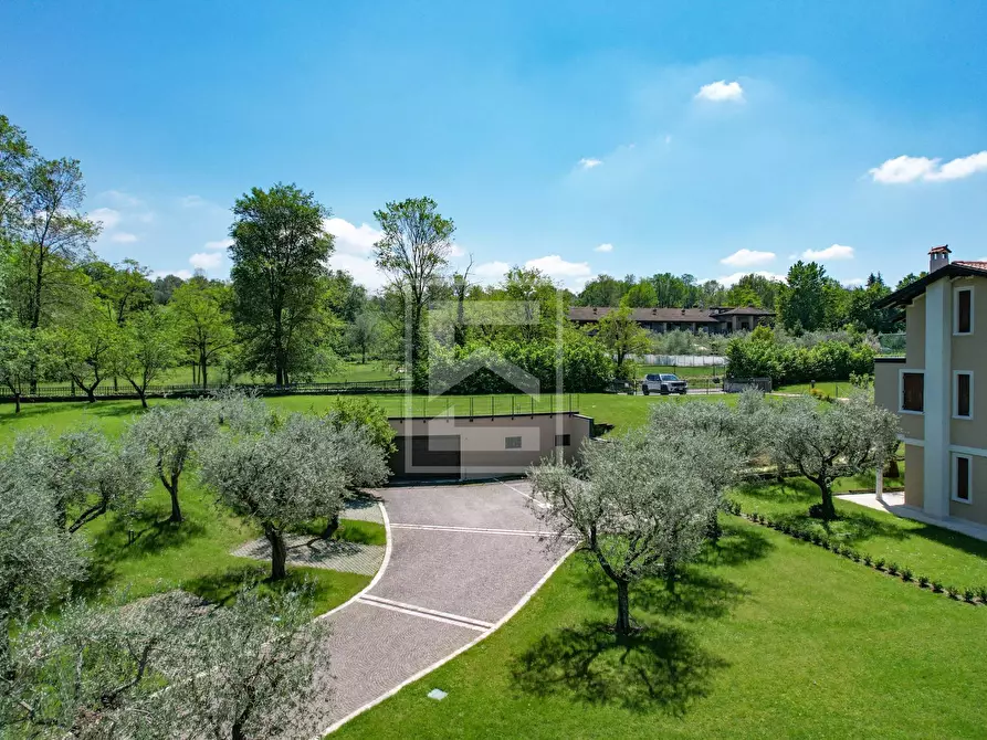 Immagine 46 di Appartamento in vendita  in Località Brodazzo 1 a Desenzano Del Garda