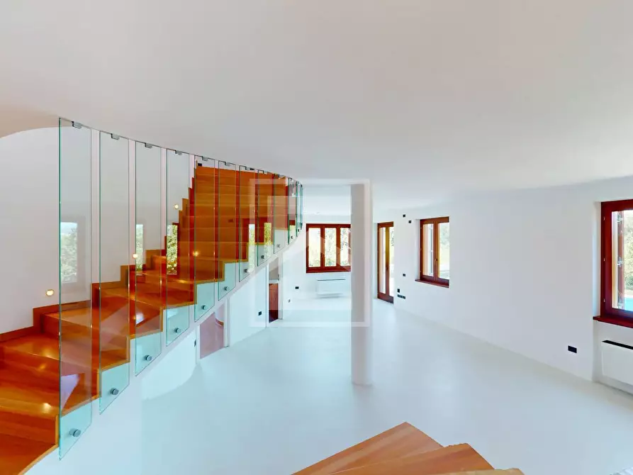 Immagine 2 di Attico in vendita  in Località Brodazzo 1 a Desenzano Del Garda