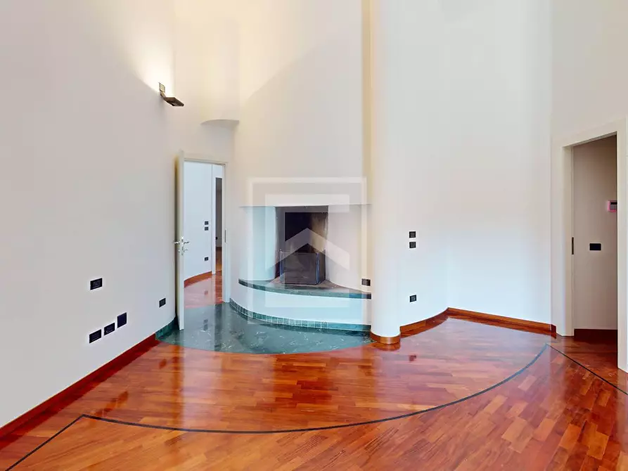 Immagine 25 di Attico in vendita  in Località Brodazzo 1 a Desenzano Del Garda