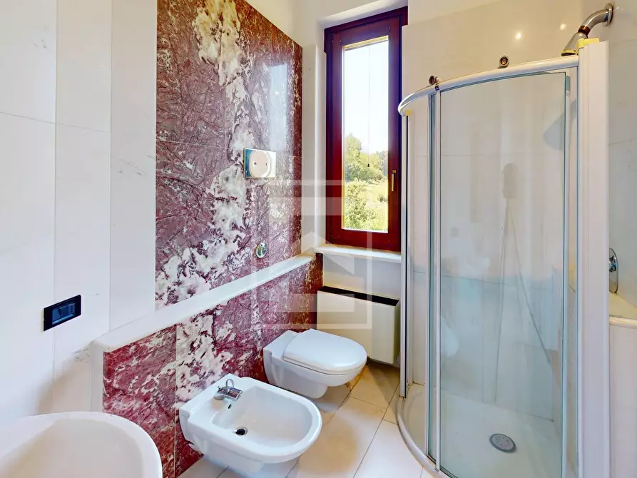 Immagine 37 di Attico in vendita  in Località Brodazzo 1 a Desenzano Del Garda