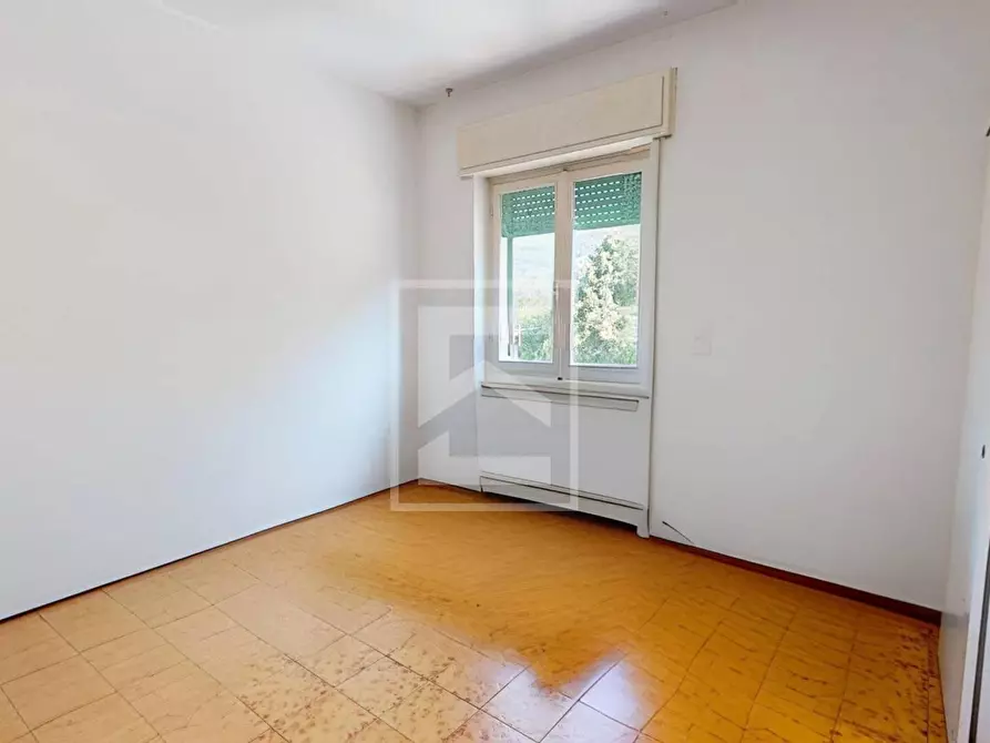 Immagine 3 di Appartamento in vendita  in via papa paolo 10 a Salò