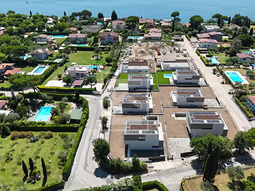 Immagine 3 di Villa in vendita  in Via San Sivino a Calvagese Della Riviera