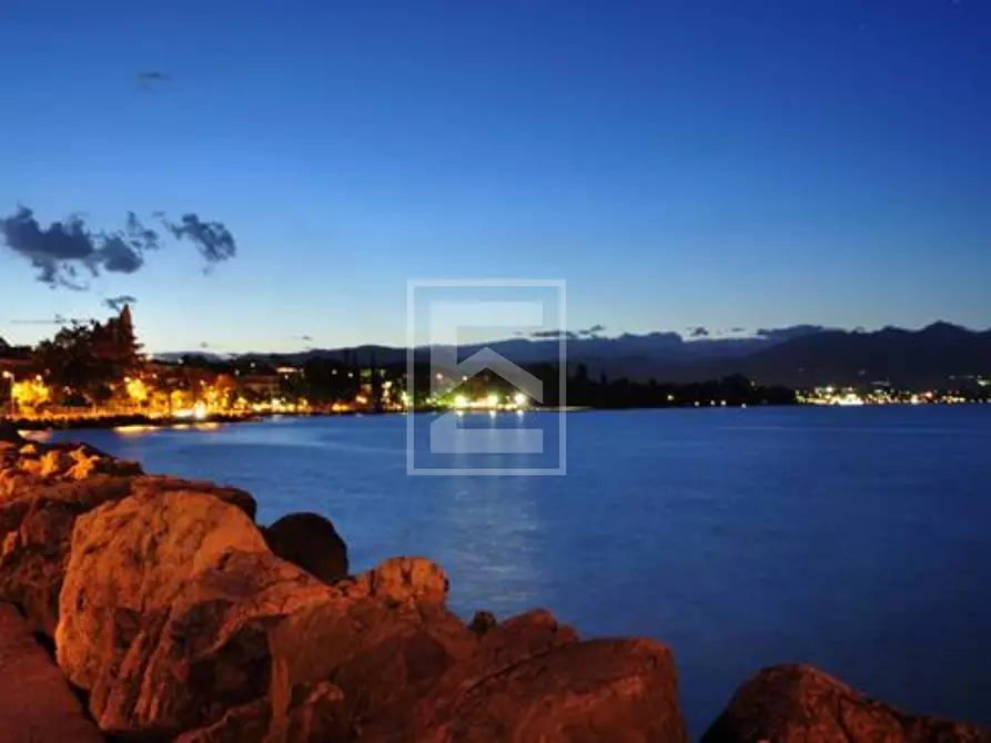 Immagine 11 di Casa semindipendente in vendita  in Via delle Mimose 3 a Desenzano Del Garda