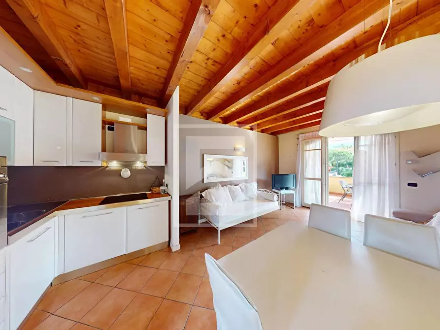 Immagine 11 di Appartamento in vendita  in Via Del Torchio 21 a Manerba Del Garda