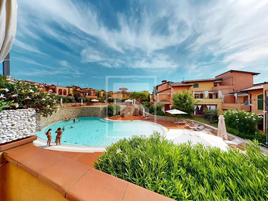 Immagine 10 di Appartamento in vendita  in Via Del Torchio 21 a Manerba Del Garda