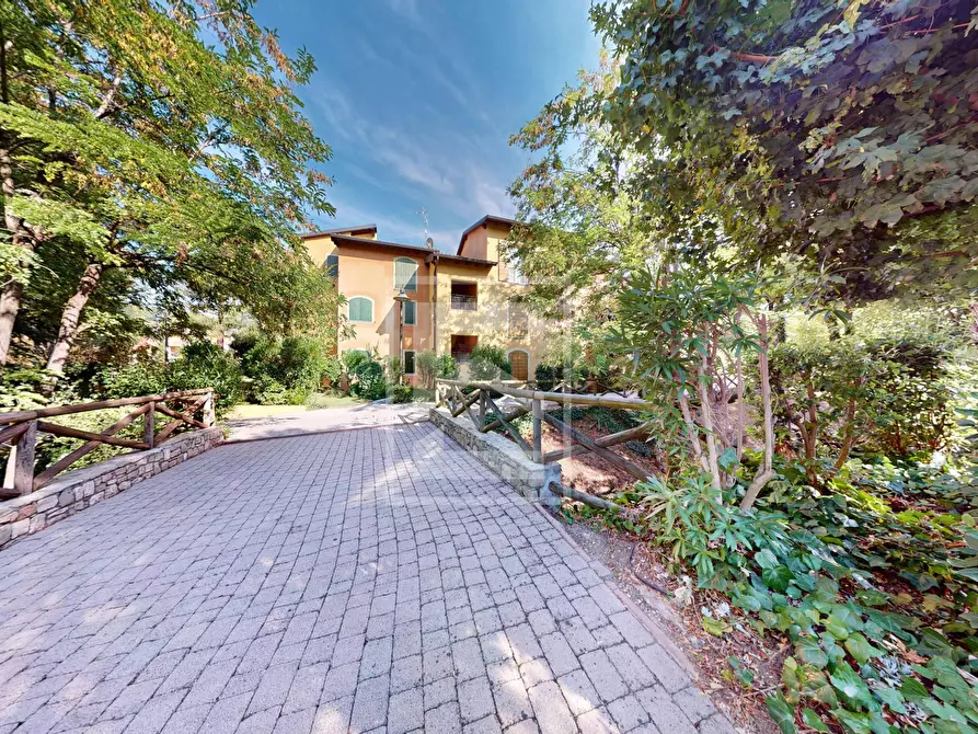 Immagine 29 di Appartamento in vendita  in Via Del Torchio 21 a Manerba Del Garda