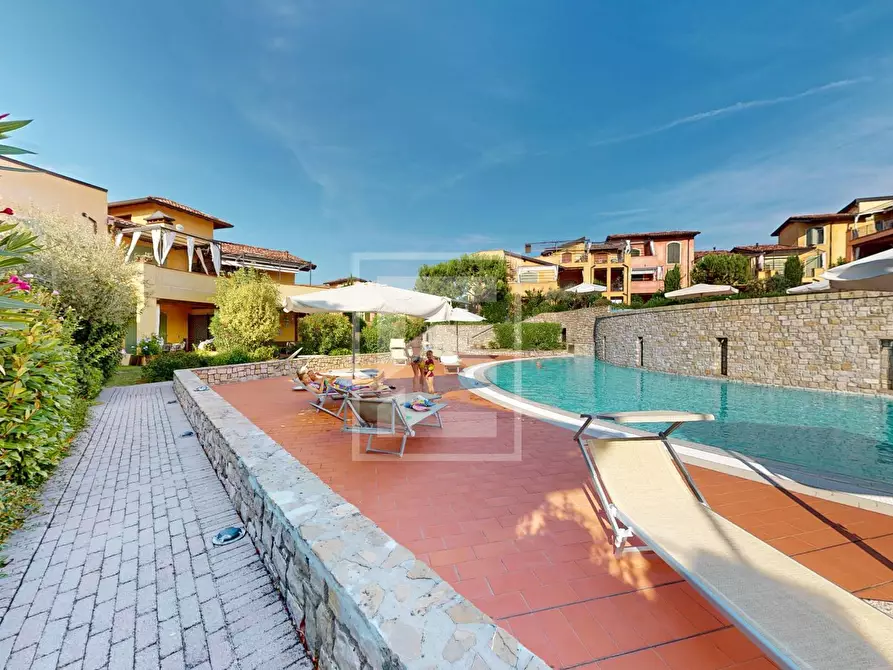 Immagine 32 di Appartamento in vendita  in Via Del Torchio 21 a Manerba Del Garda