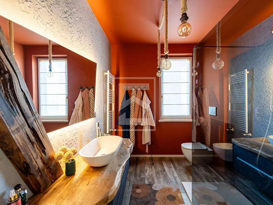 Immagine 21 di Villa in vendita  in Via Sottopassaggio a Calcinato