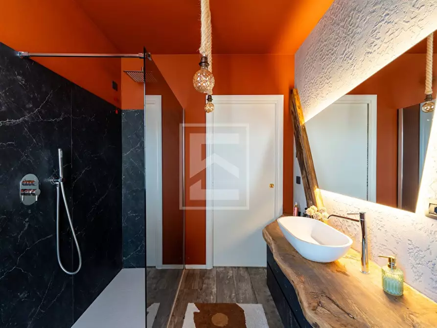 Immagine 16 di Villa in vendita  in Via Sottopassaggio a Calcinato