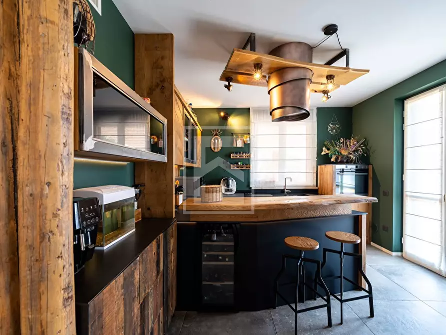 Immagine 11 di Villa in vendita  in Via Sottopassaggio a Calcinato