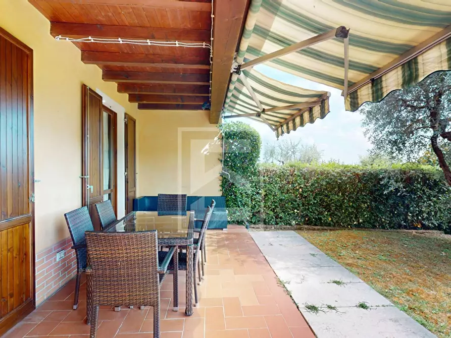 Immagine 17 di Appartamento in vendita  in Via Aldo Moro a Soiano Del Lago