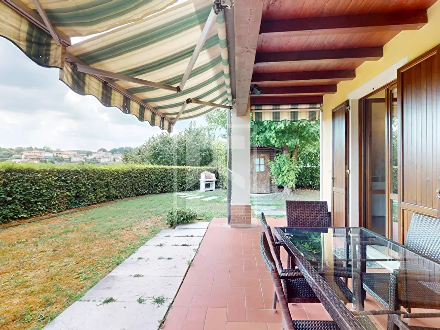 Immagine 19 di Appartamento in vendita  in Via Aldo Moro a Soiano Del Lago