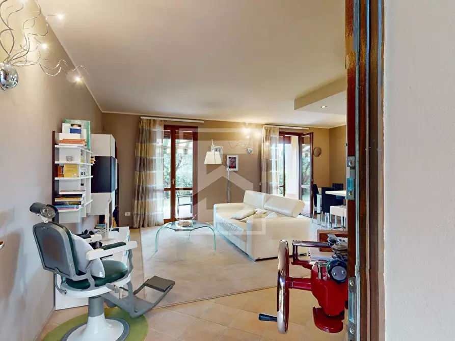 Immagine 6 di Appartamento in vendita  in Via Aldo Moro a Soiano Del Lago