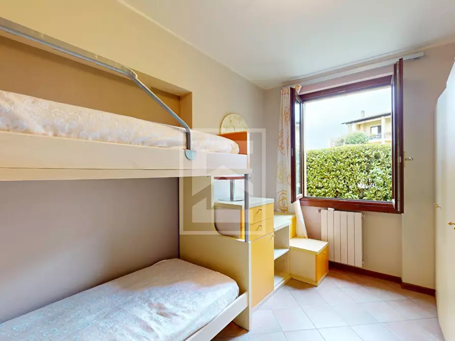 Immagine 25 di Appartamento in vendita  in Via Aldo Moro a Soiano Del Lago