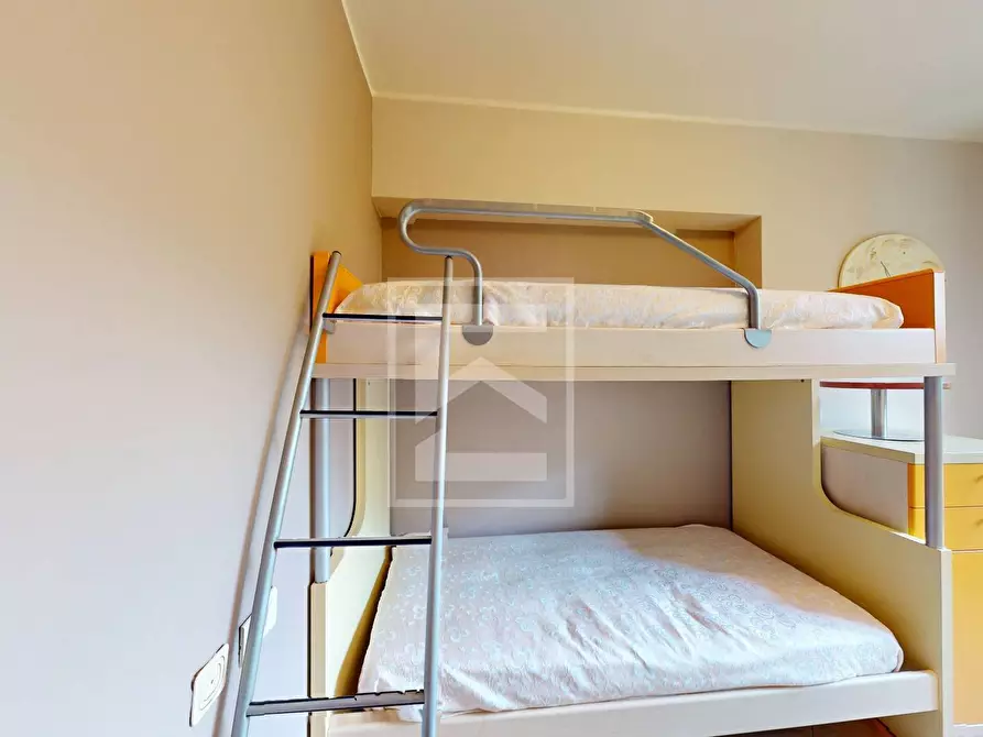 Immagine 26 di Appartamento in vendita  in Via Aldo Moro a Soiano Del Lago