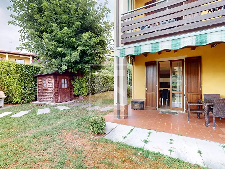 Immagine 39 di Appartamento in vendita  in Via Aldo Moro a Soiano Del Lago