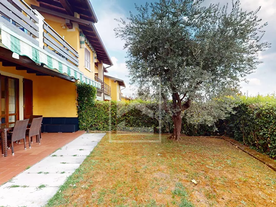 Immagine 42 di Appartamento in vendita  in Via Aldo Moro a Soiano Del Lago