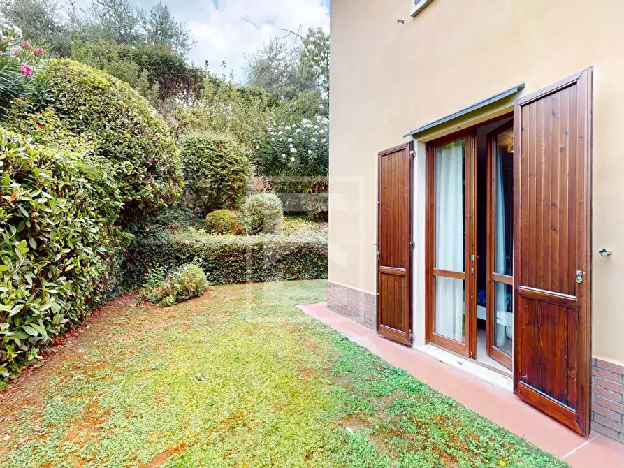 Immagine 47 di Appartamento in vendita  in Via Aldo Moro a Soiano Del Lago