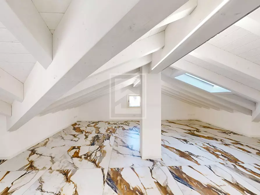 Immagine 28 di Villa in vendita  in via Giuseppina 23 a Cremona