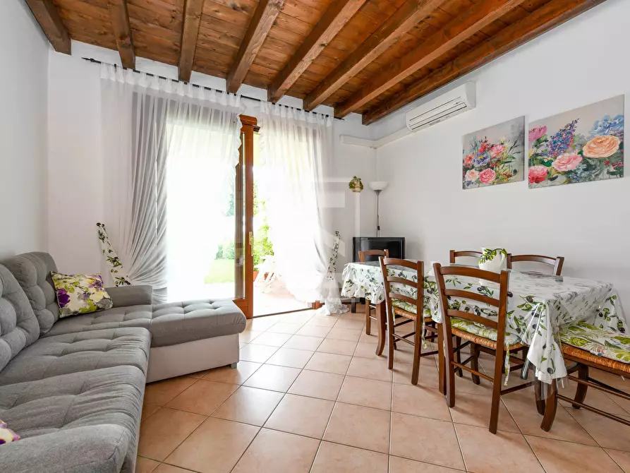 Immagine 3 di Appartamento in vendita  in Località Sermana 1 a Peschiera Del Garda