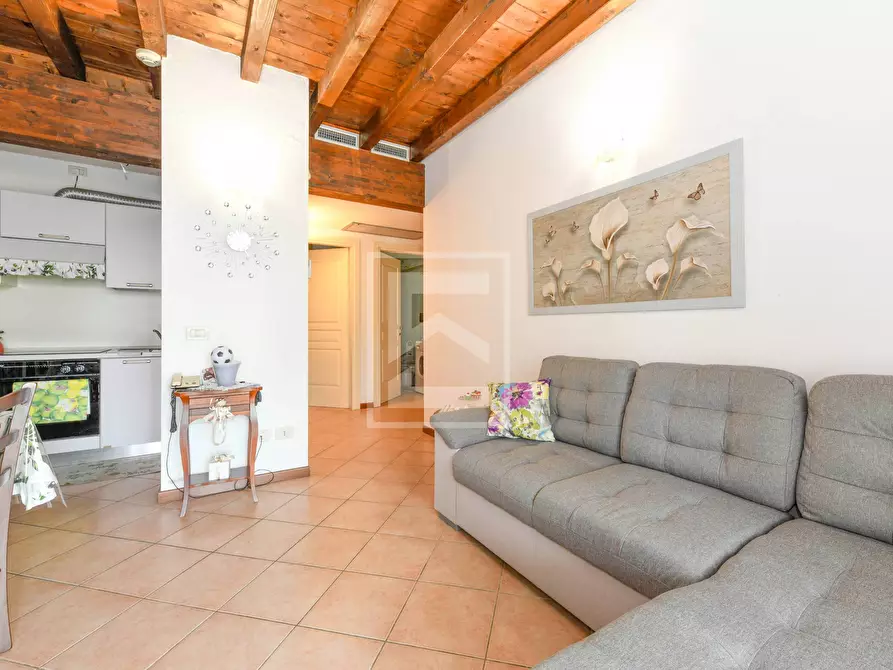 Immagine 7 di Appartamento in vendita  in Località Sermana 1 a Peschiera Del Garda