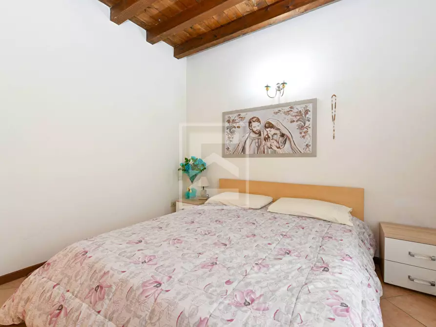 Immagine 9 di Appartamento in vendita  in Località Sermana 1 a Peschiera Del Garda