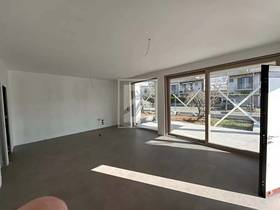 Immagine 10 di Casa semindipendente in vendita  in via Ungaretti s.n. a Calvagese Della Riviera