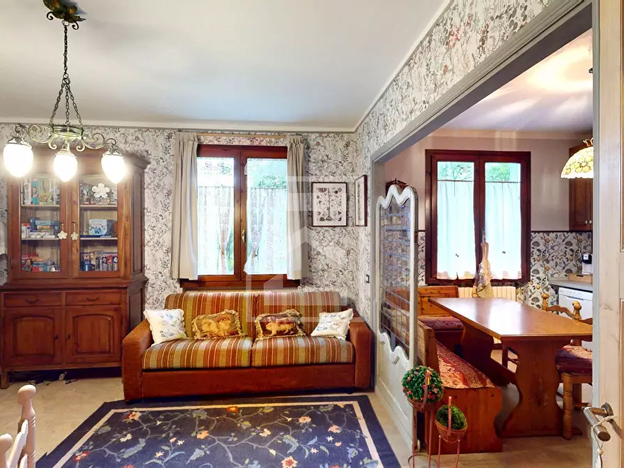 Immagine 6 di Appartamento in vendita  in VIA VIGOLE 61 a Toscolano-Maderno