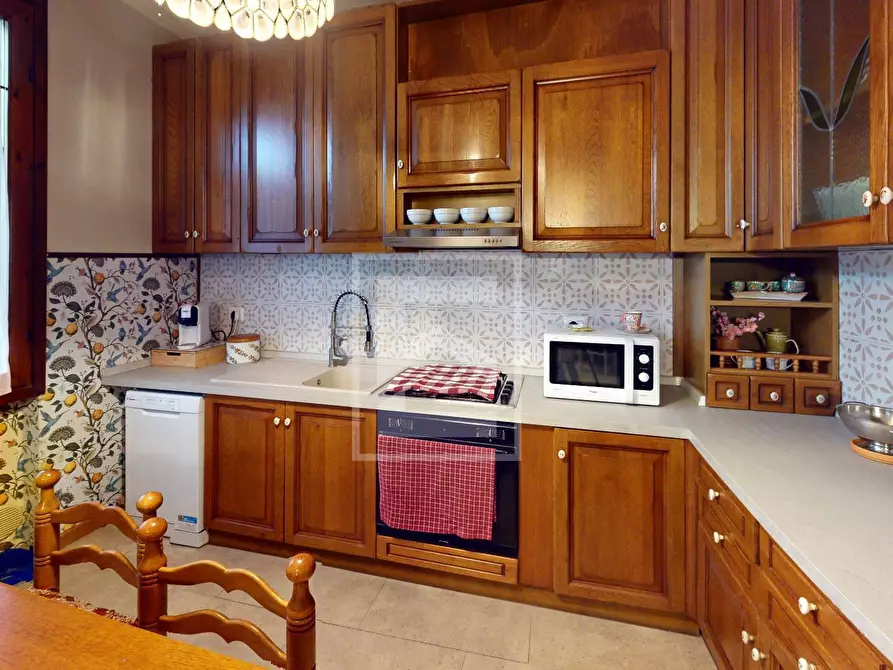 Immagine 12 di Appartamento in vendita  in VIA VIGOLE 61 a Toscolano-Maderno