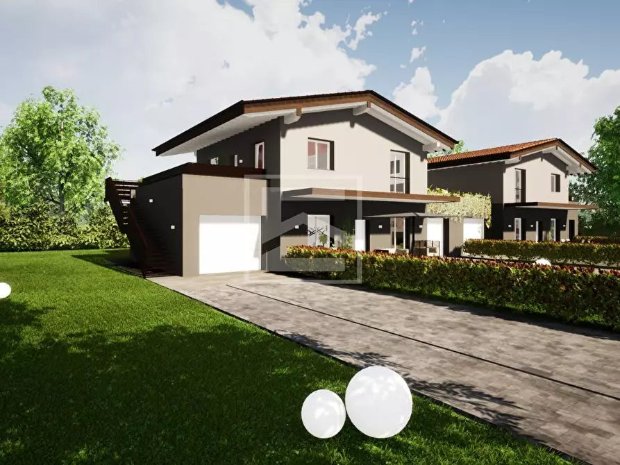 Immagine 25 di Casa semindipendente in vendita  in via Monte Baldo a Desenzano Del Garda