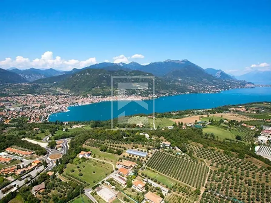 Immagine 15 di Villa in vendita  in via madonna a Moniga Del Garda