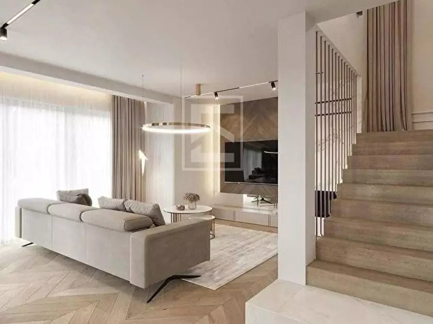 Immagine 10 di Villa in vendita  in via madonna a Moniga Del Garda