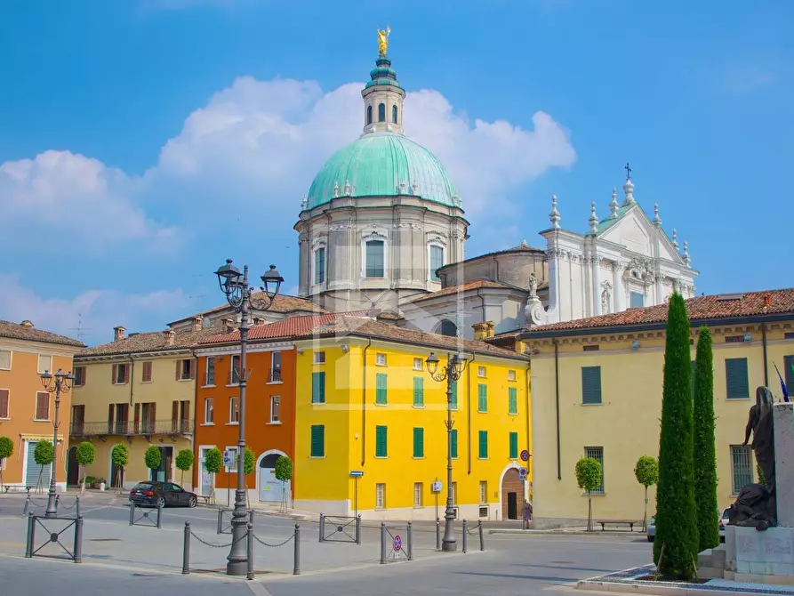 Immagine 12 di Appartamento in vendita  in via roma a Lonato del Garda