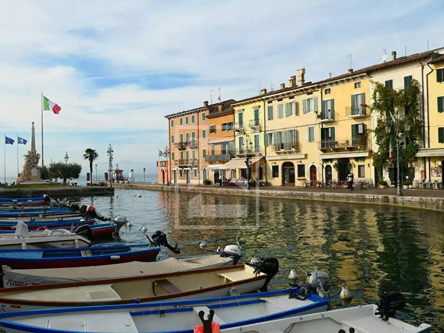 Immagine 19 di Villa in vendita  in Via Lazise a Lazise