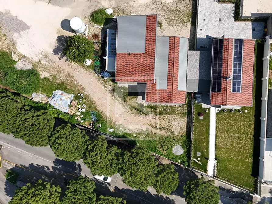 Immagine 9 di Villa in vendita  in via Piave 9 a Calvagese Della Riviera