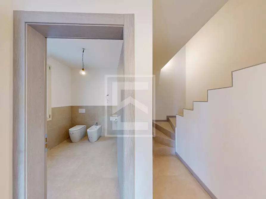 Immagine 12 di Villa in vendita  in Broli a Calcinato