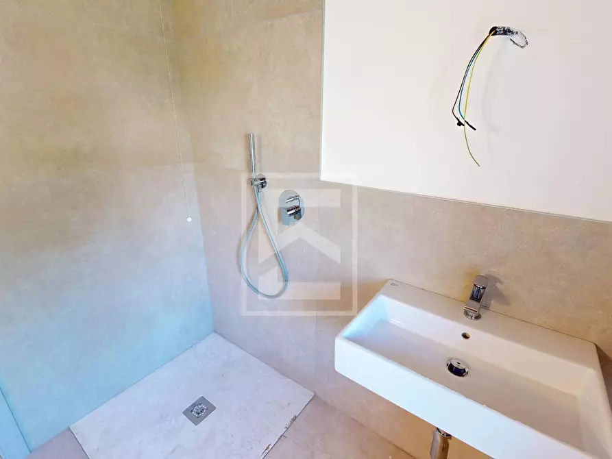 Immagine 18 di Villa in vendita  in Broli a Calcinato