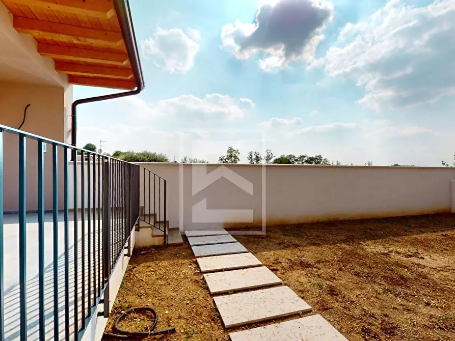 Immagine 9 di Villa in vendita  in Broli a Calcinato