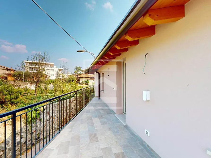 Immagine 28 di Villa in vendita  in Broli a Calcinato