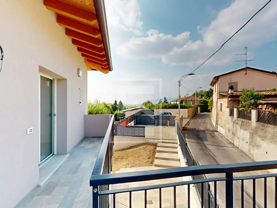 Immagine 29 di Villa in vendita  in Broli a Calcinato