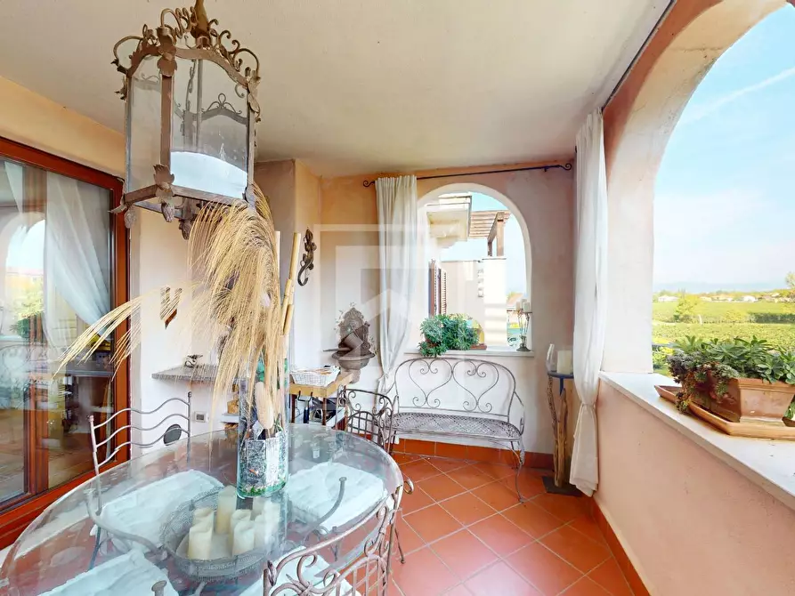 Immagine 11 di Appartamento in vendita  in Località Sermana 1 a Peschiera Del Garda