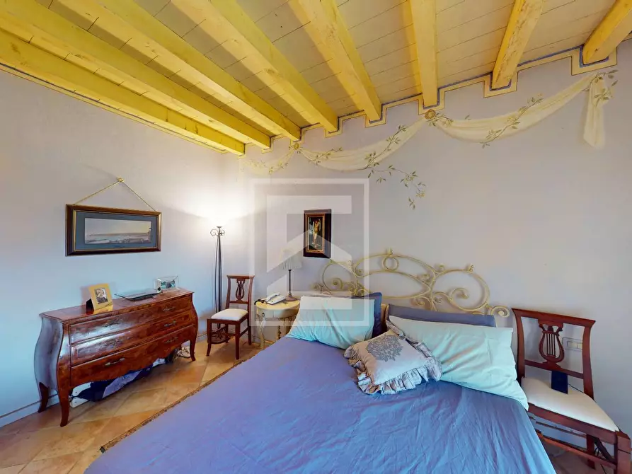 Immagine 21 di Appartamento in vendita  in Località Sermana 1 a Peschiera Del Garda