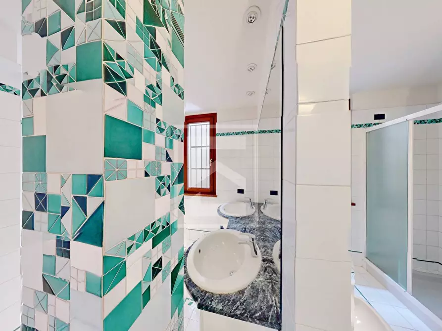 Immagine 44 di Villa in vendita  in Via Monte Rotondo a Soiano Del Lago