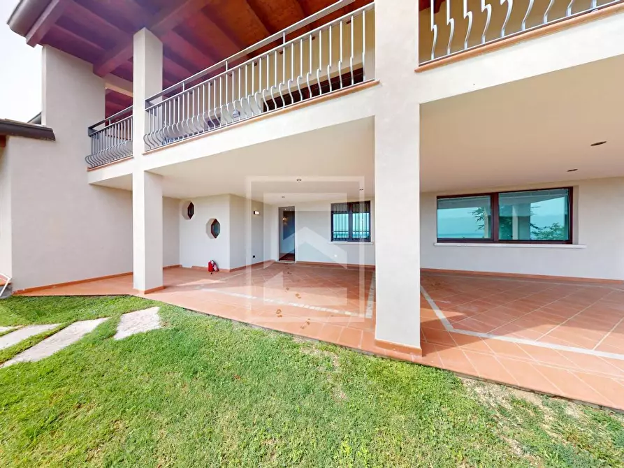 Immagine 40 di Villa in vendita  in Via Monte Rotondo a Soiano Del Lago