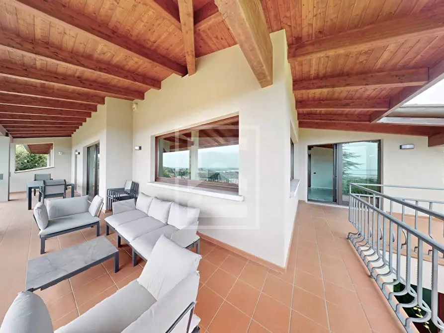 Immagine 4 di Villa in vendita  in Via Monte Rotondo a Soiano Del Lago