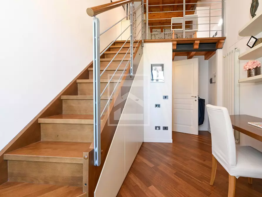 Immagine 28 di Appartamento in vendita  in via dietro castello a San Felice Del Benaco