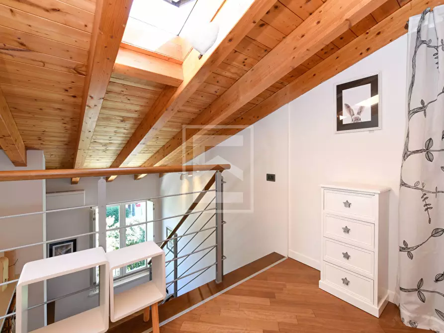 Immagine 32 di Appartamento in vendita  in via dietro castello a San Felice Del Benaco